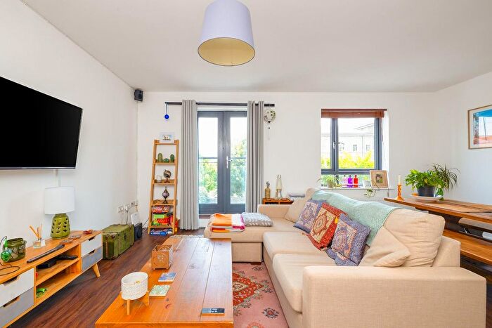 2 Bedroom Flat For Sale In Ashley Down Road, Ashley Down, BS7