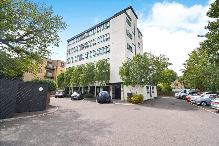 2 Bedroom Apartment To Rent In Springfield Road, Chelmsford, Essex, CM2