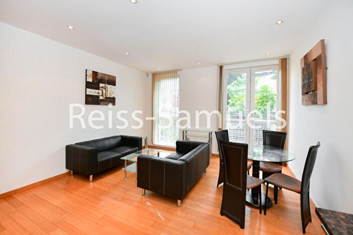 2 Bedroom Apartment To Rent In Helion Court, Westferry Road, London, E14