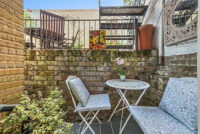 1 Bedroom Flat To Rent In Gladstone Street, Elephant And Castle, SE1