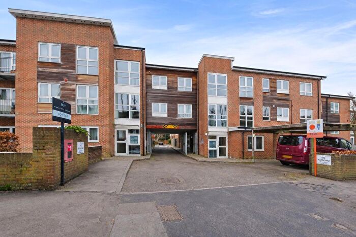 1 Bedroom Flat For Sale In Burway Close, South Croydon, CR2