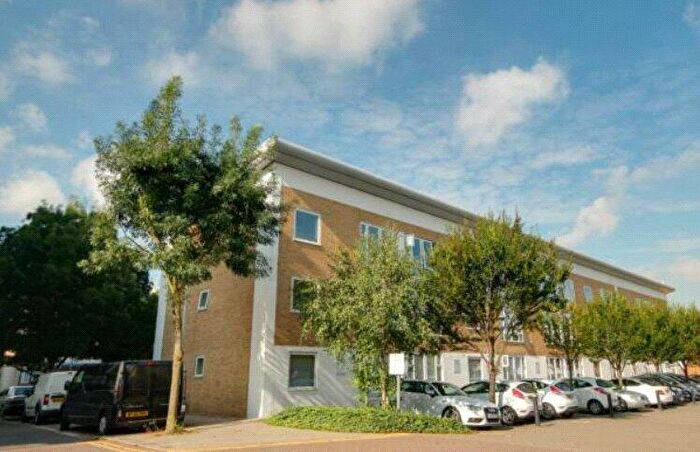 2 Bedroom Apartment To Rent In Swansea Court, London, E16