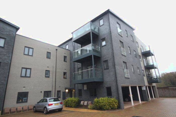 1 Bedroom Flat To Rent In Florence Close, Great Warley, Brentwood CM13