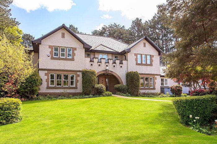 6 Bedroom Detached House For Sale In Rattray Loan, Greenbank, Edinburgh, EH10