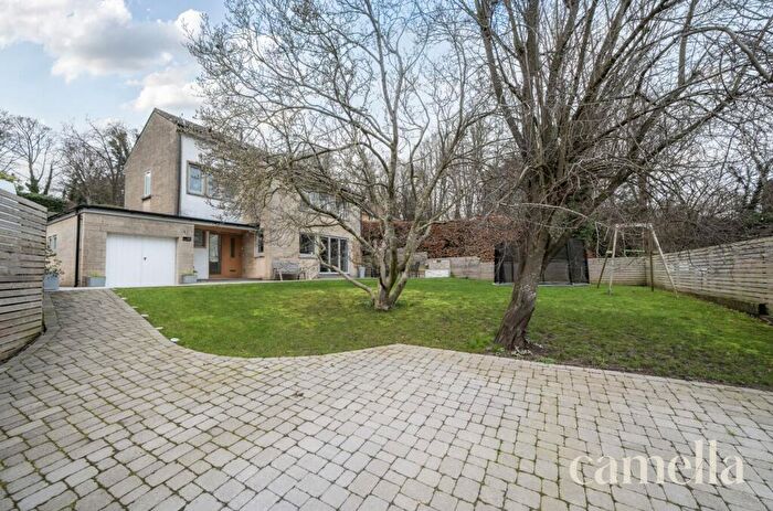 4 Bedroom Detached House For Sale In Morris Lane, Bath, BA1