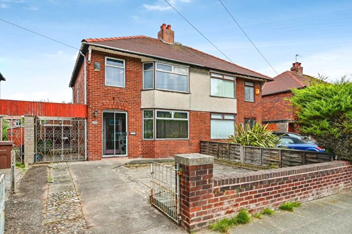 3 Bedroom Semi Detached House For Sale In Brownmoor Lane, Crosby, Merseyside, L23