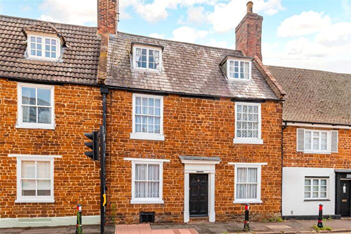 4 Bedroom House For Sale In Broad Green, Wellingborough, Northamptonshire, NN8