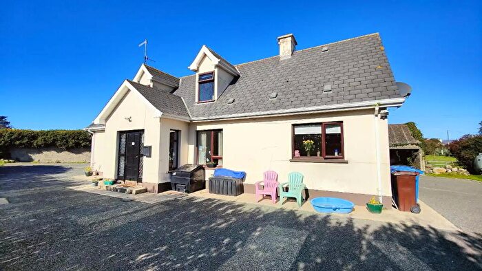 4 Bedroom Chalet Bungalows For Sale In Dunnaval Road, Kilkeel, BT34