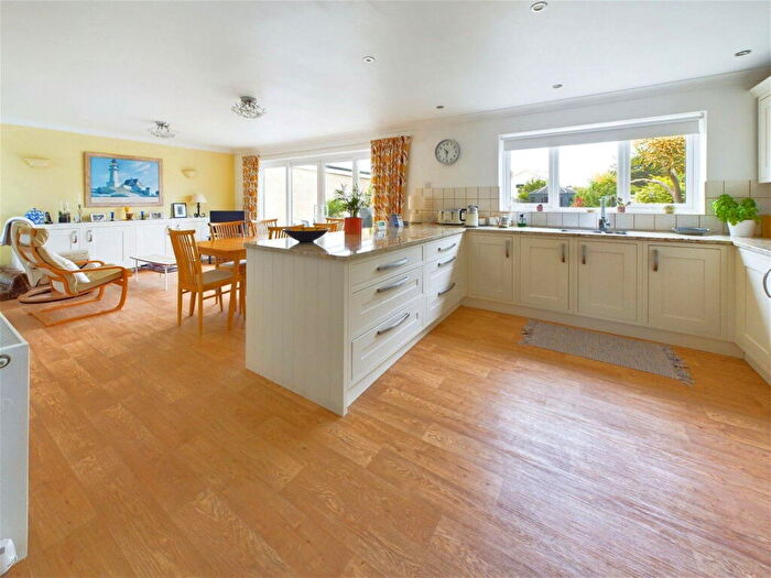 4 Bedroom Detached House For Sale In Old Fort Road, Shoreham By Sea, BN43