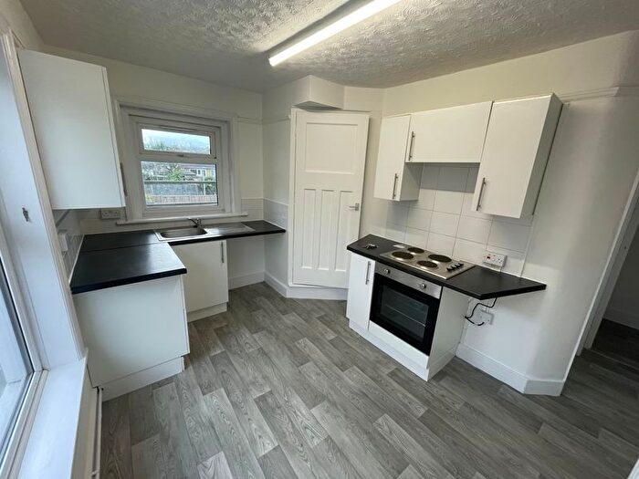 1 Bedroom Flat To Rent In Minster Road, Sheerness, ME12
