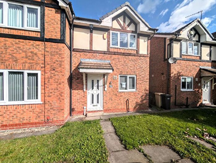 2 Bedroom Semi-Detached House For Sale In Meadow Walk, Farnworth, Bolton, BL4