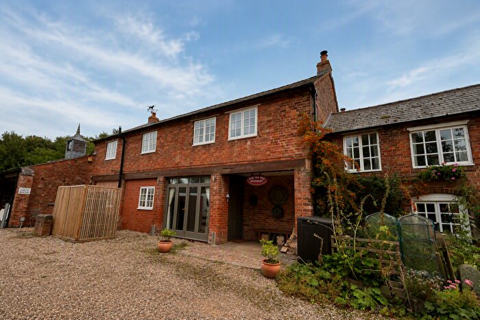 2 Bedroom House To Rent In Shackerstone Lane, CV13