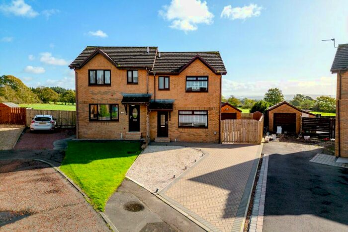 3 Bedroom Semi-Detached House For Sale In Fernlea Avenue, Mauchline, KA5