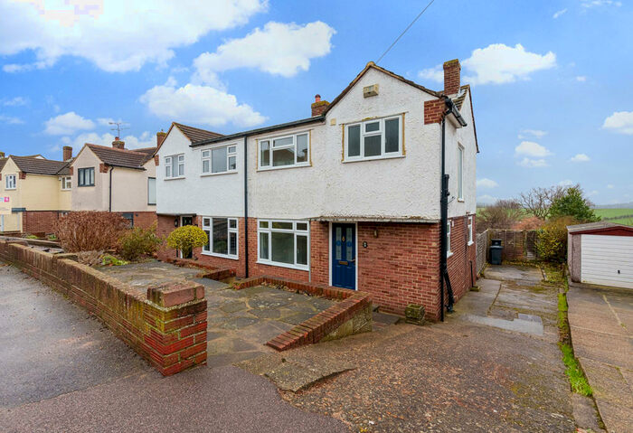 3 Bedroom Semi-Detached House To Rent In Coombfield Drive, Dartford, Kent, DA2