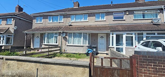 3 Bedroom House To Rent In Leinster Avenue, Knowle, BS4