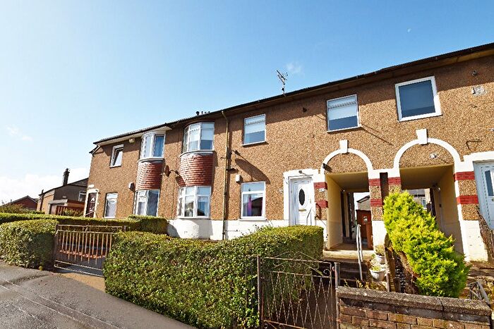 3 Bedroom Flat For Sale In Talla Road, Hillington, Glasgow, G52