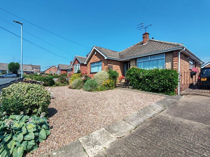 3 Bedroom Detached Bungalow For Sale In Ringwood Way, Hemsworth, Pontefract, WF9