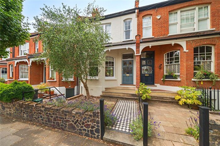 4 Bedroom Terraced House For Sale In Priory Avenue, London, N8