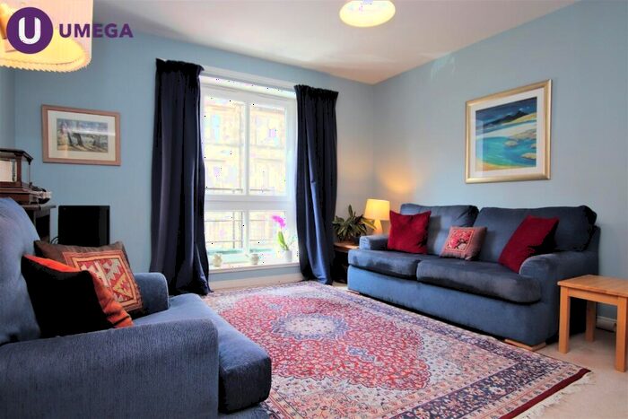 2 Bedroom Flat To Rent In Waverley Park, Meadowbank, Edinburgh, EH8