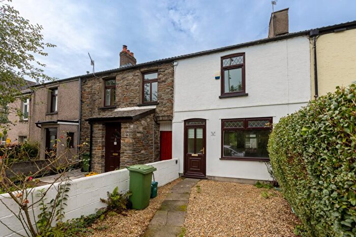 1 Bedroom Terraced House For Sale In Wood Road, Pontypridd, CF37