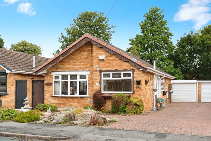 2 Bedroom Detached Bungalow For Sale In Cedarwood Drive, Hull, HU5