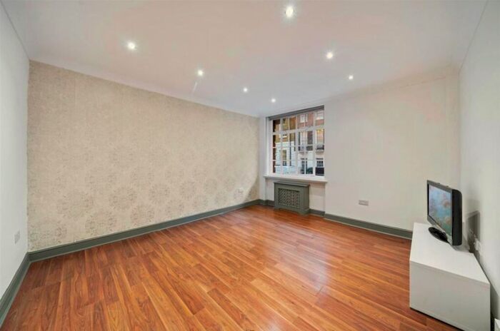 1 Bedroom Flat To Rent In Seymour Street, London, W1H