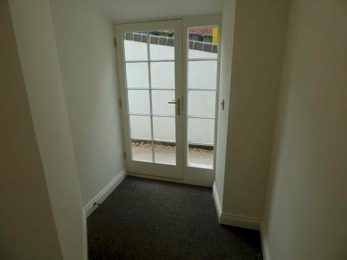 1 Bedroom Maisonette To Rent In Amington Road, Tamworth, B77