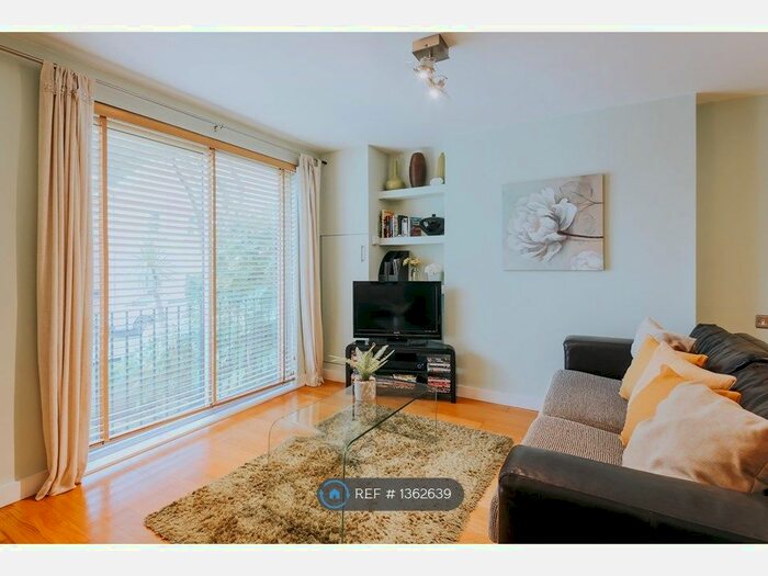 2 Bedroom Flat To Rent In Bridge House, Newquay, TR7