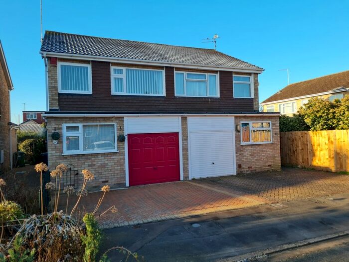 3 Bedroom Semi-Detached House To Rent In St Marys Close, Off Princes Gate, PE1
