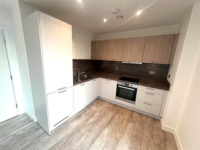 1 Bedroom Flat To Rent In Quay Place, Nottingham, NG2