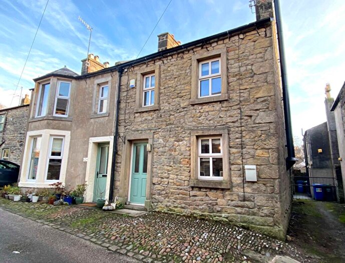 2 Bedroom Cottage To Rent In Tweed Street, High Bentham, LA2