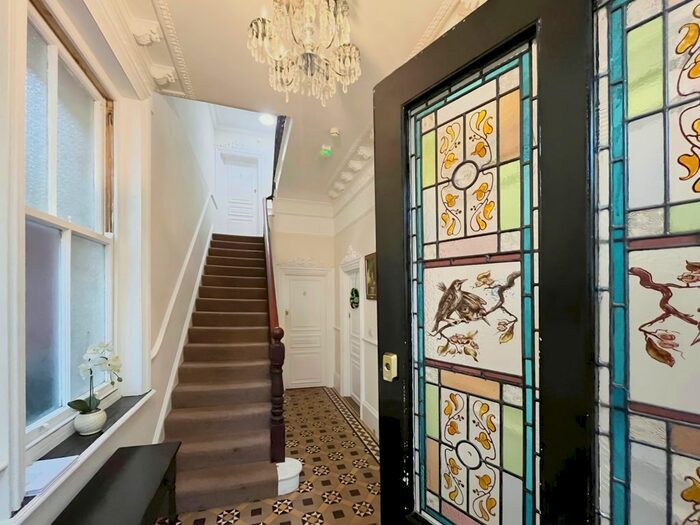 1 Bedroom Flat To Rent In Wilbury Villas, Hove, BN3