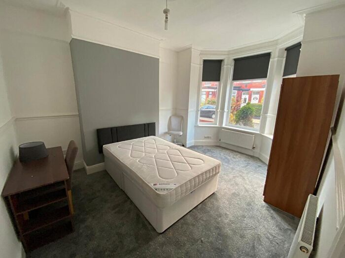 5 Bedroom House To Rent In Pembroke Street, Salford, Greater Manchester, M6