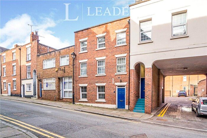2 Bedroom Apartment For Sale In Castle Street, Chester, Cheshire, CH1