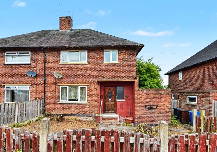 3 Bedroom Semi Detached House For Sale In Stradbroke Place, Sheffield, South Yorkshire, S13
