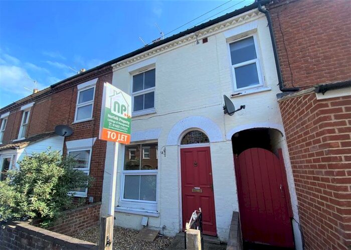 3 Bedroom House To Rent In South City, NR2