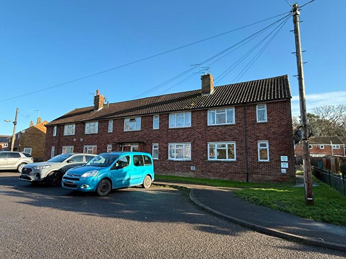 1 Bedroom Flat For Sale In Quaker Drive, Cranbrook, Kent, TN17