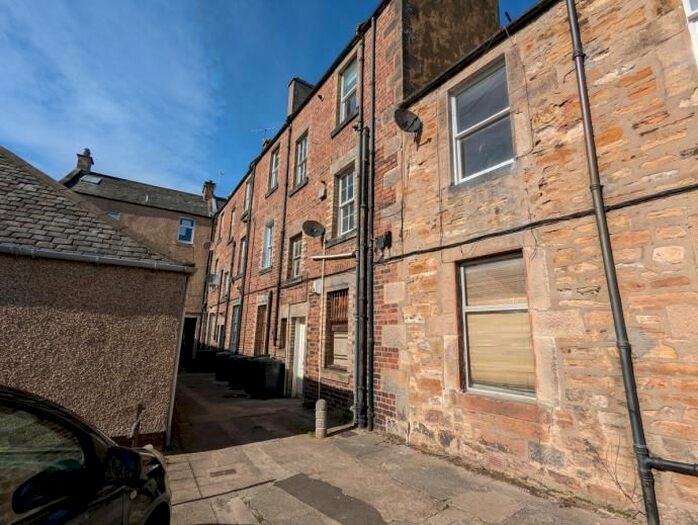 2 Bedroom Flat To Rent In D, High Street, Dalkeith, EH22