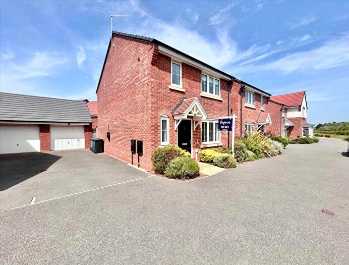 3 Bedroom Detached House For Sale In Armstrong Road, Keyworth, Nottingham, NG12
