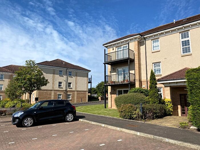 3 Bedroom Flat To Rent In Malbet Park, Liberton, Edinburgh, EH16