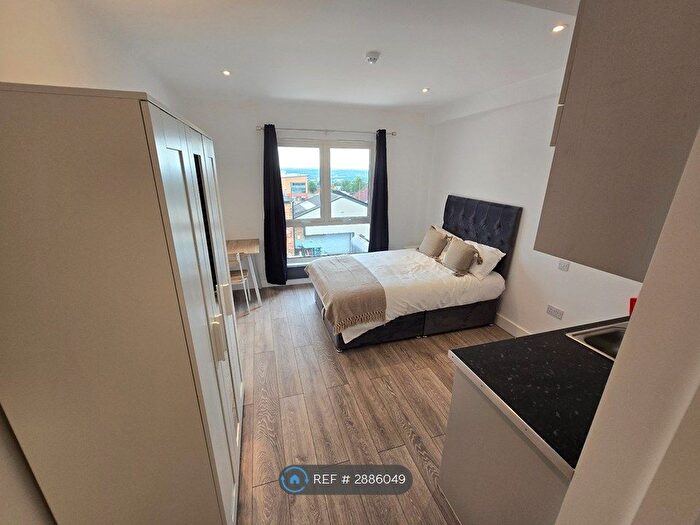 Studio To Rent In Upper Hillchurch Street, Stoke-On-Trent, ST1