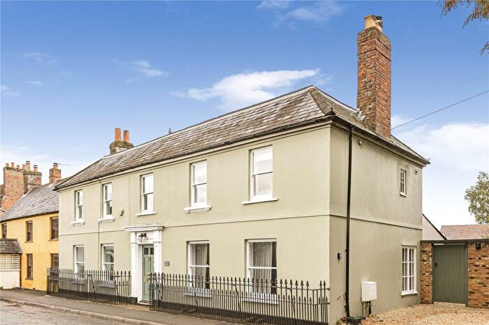 5 Bedroom Semi Detached House For Sale In Shirburn Street, Watlington, Oxfordshire, OX49