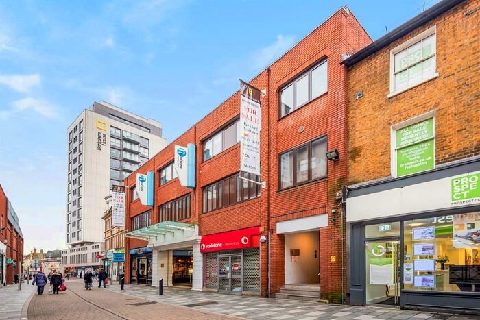 1 Bedroom Apartment To Rent In High Street, Maidenhead, SL6