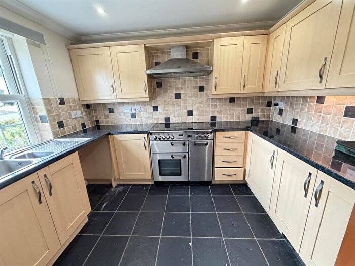 3 Bedroom Semi-Detached House To Rent In Yoxford, IP17
