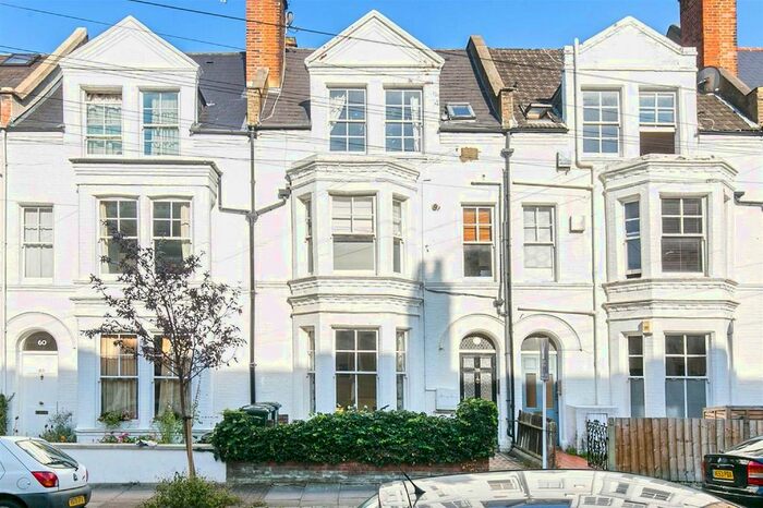 2 Bedroom Flat To Rent In Schubert Road, London, SW15
