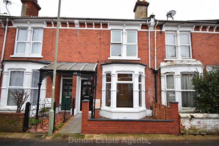 3 Bedroom Terraced House For Sale In St Edwards Road, Gosport, PO12