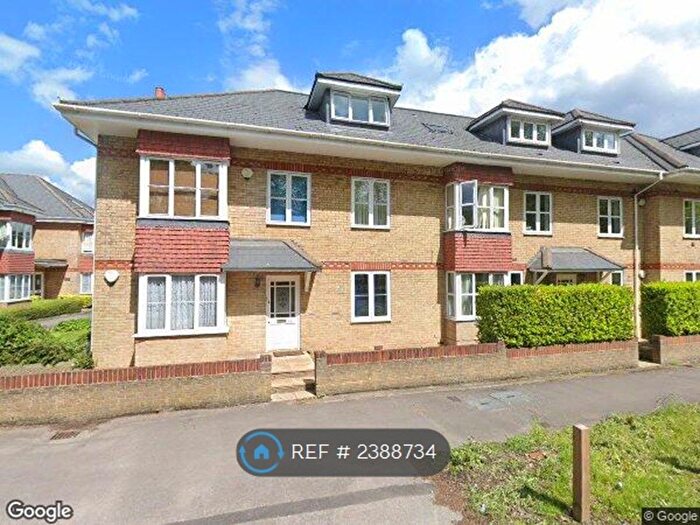 2 Bedroom Flat To Rent In London Road, Ascot, SL5