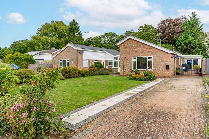 3 Bedroom Detached Bungalow For Sale In Old Vicarage Park, Narborough, PE32