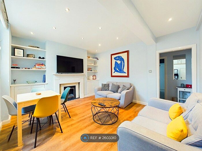 2 Bedroom Flat To Rent In Cumberland Street, Pimlico, London, SW1V
