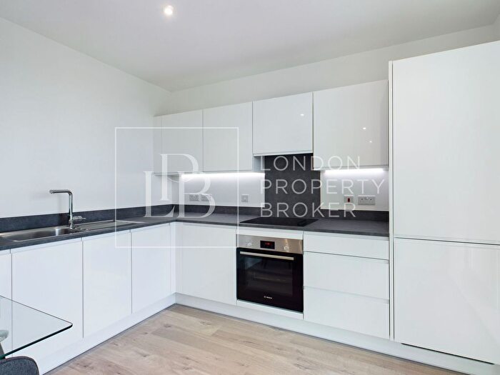 1 Bedroom Flat To Rent In Falconbrook Gardens, Silvertown Way, E16